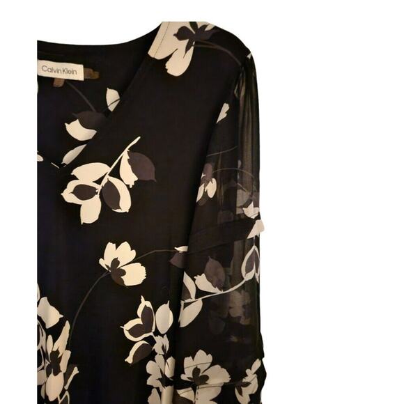 Calvin Klein Blouse Romantic Sheer Sleeve Dressy Floral V Neck Size Medium - Picture 4 of 12